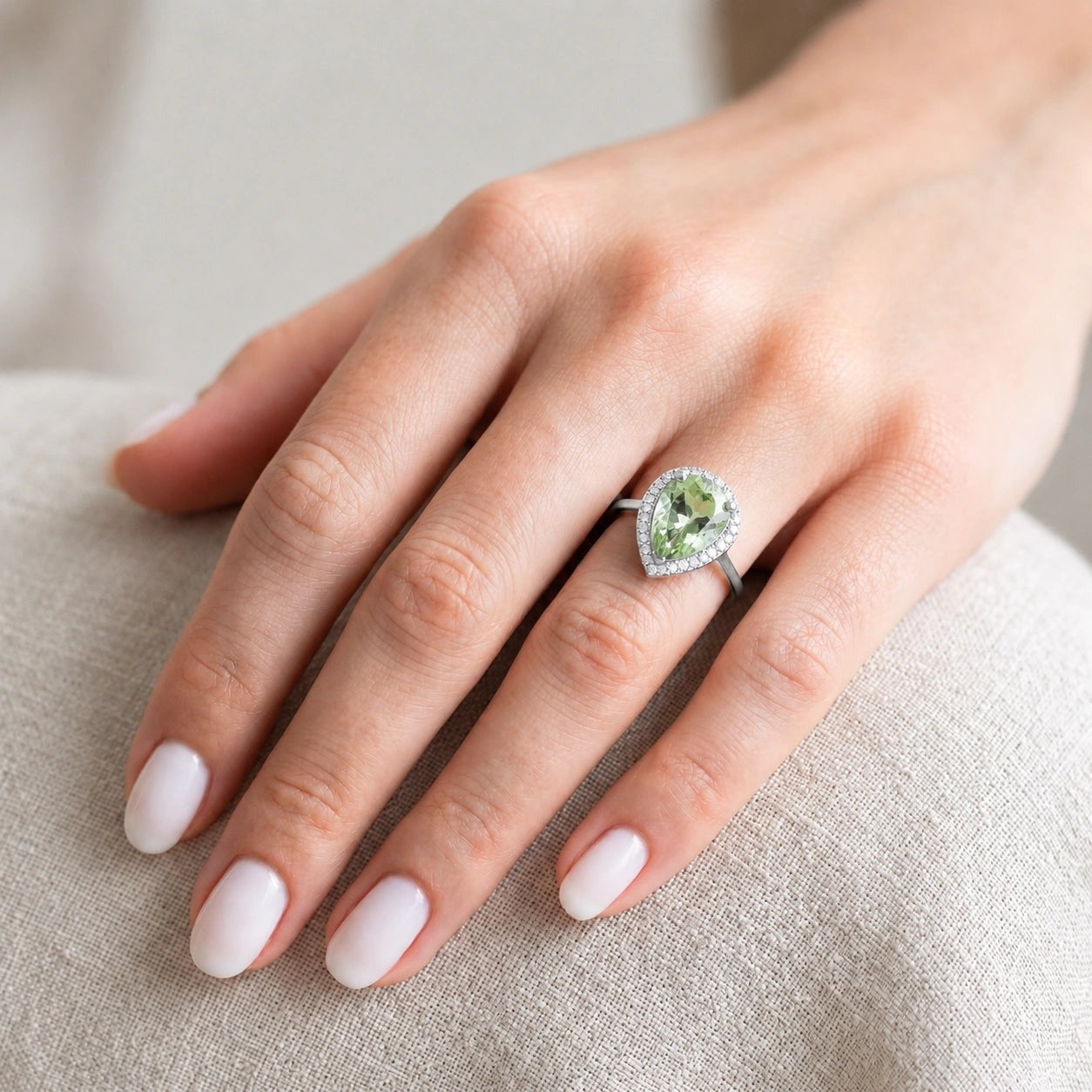 White Gold Celeste Ring Green Amethyst 10K — Cosima