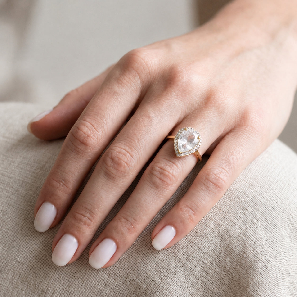 Yellow Gold Celeste Ring Alexandrite 10K — Cosima
