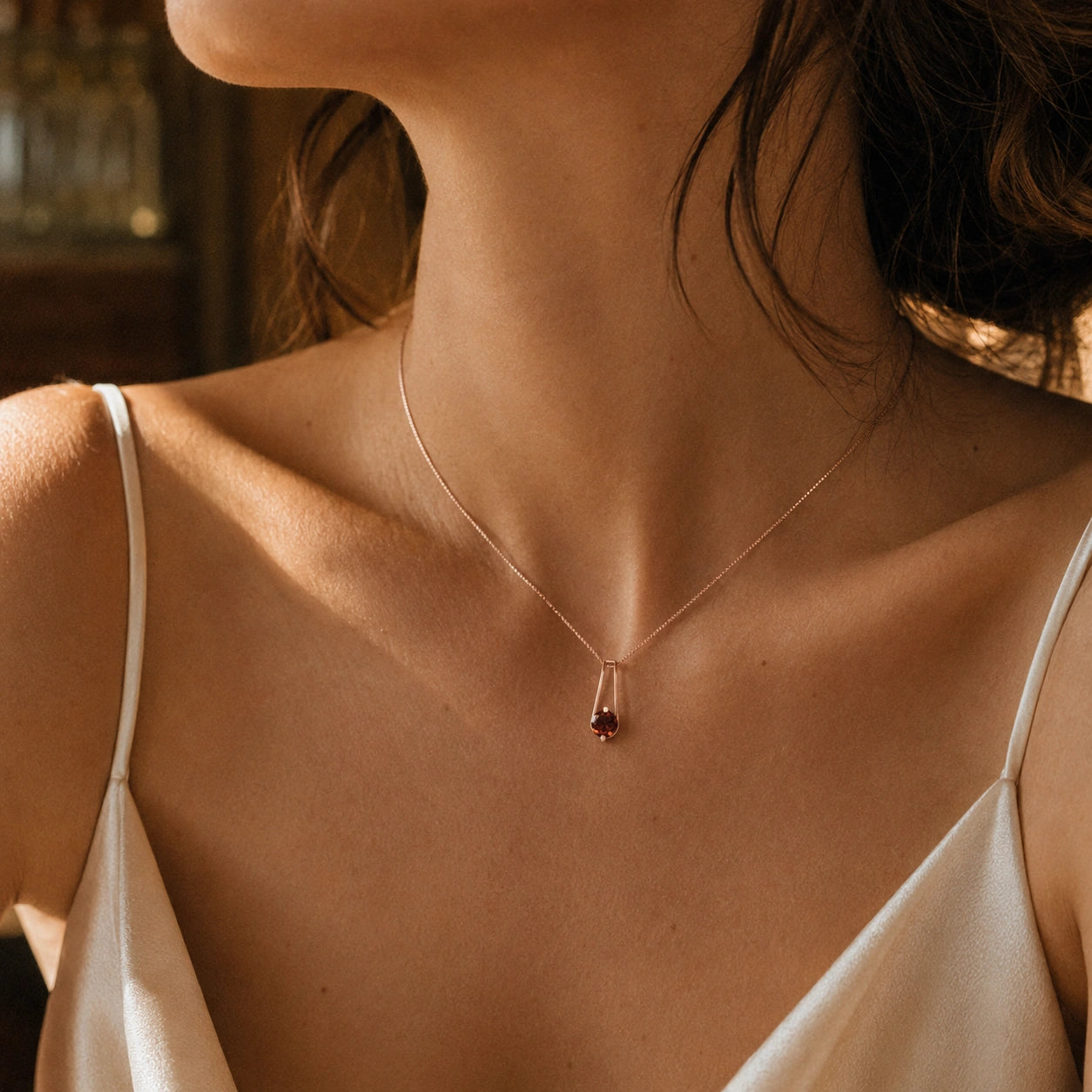 Rose Gold Bloom Necklace Garnet 10K — Bruna