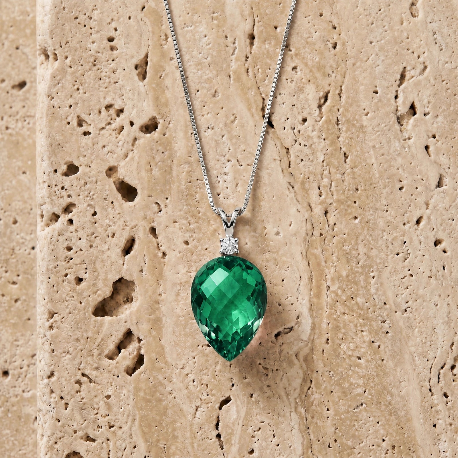 White Gold Pendant Necklace Blue Topaz 10K — Ornella