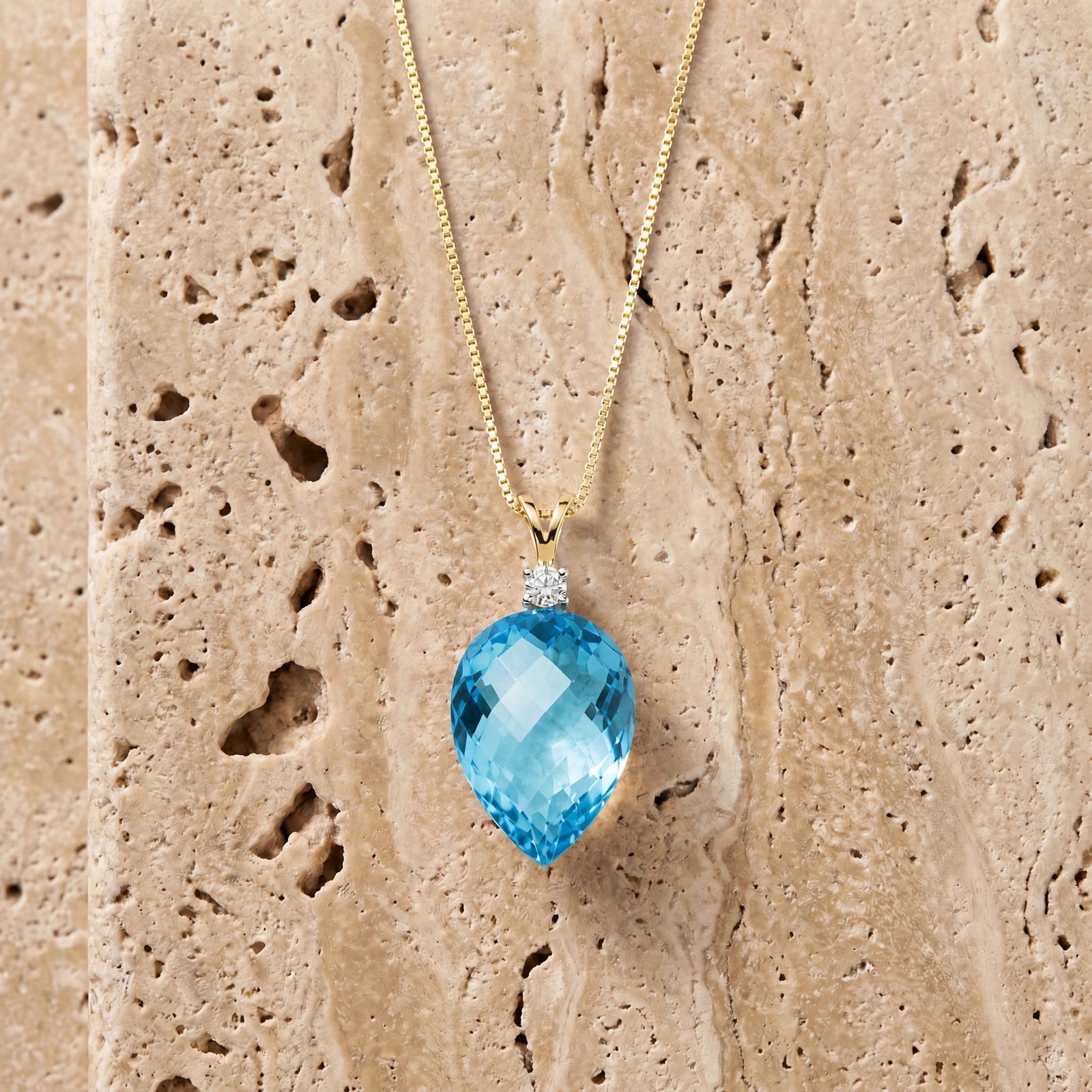 Yellow Gold Pendant Necklace Spinel 10K — Ornella