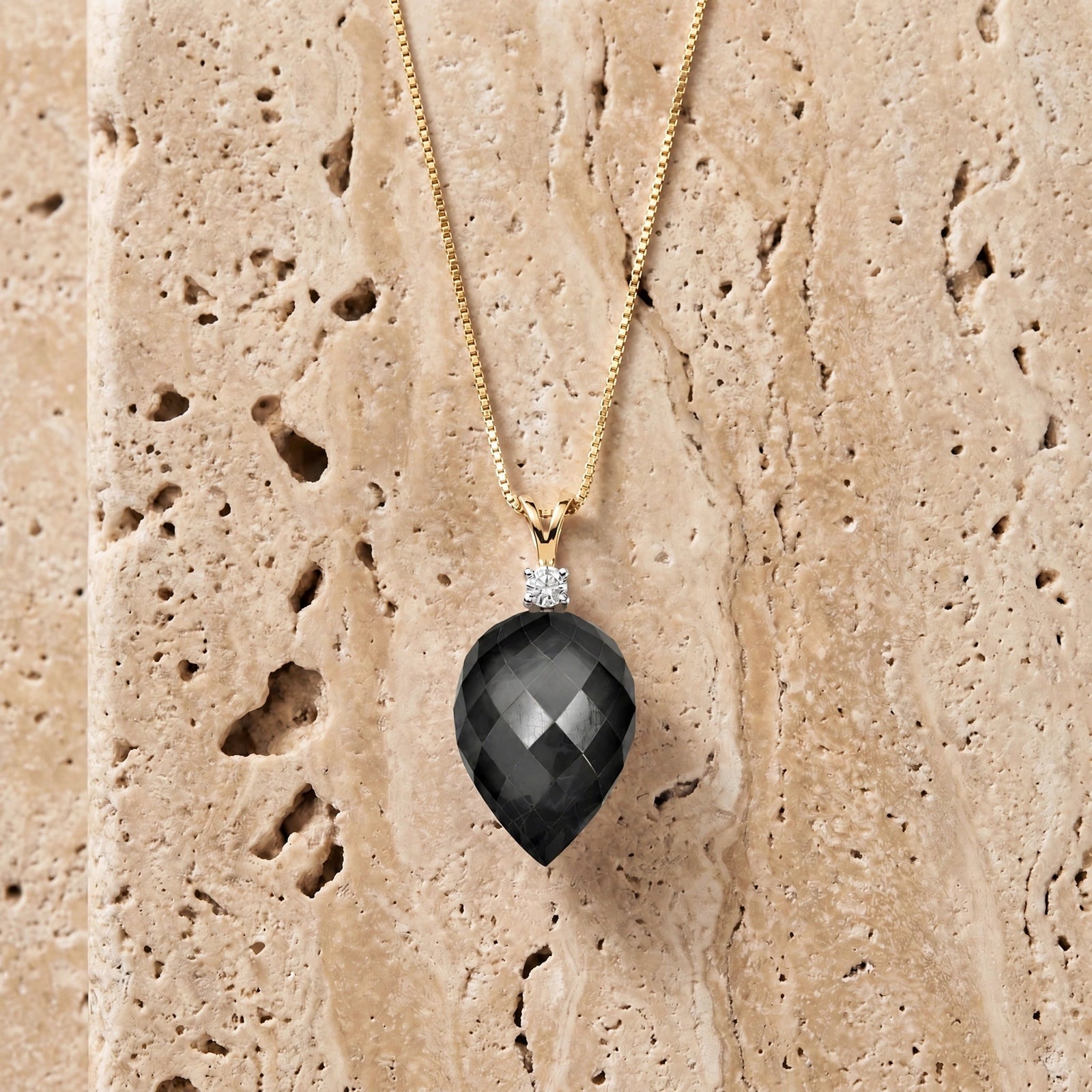 Yellow Gold Pendant Necklace White Topaz 10K — Ornella