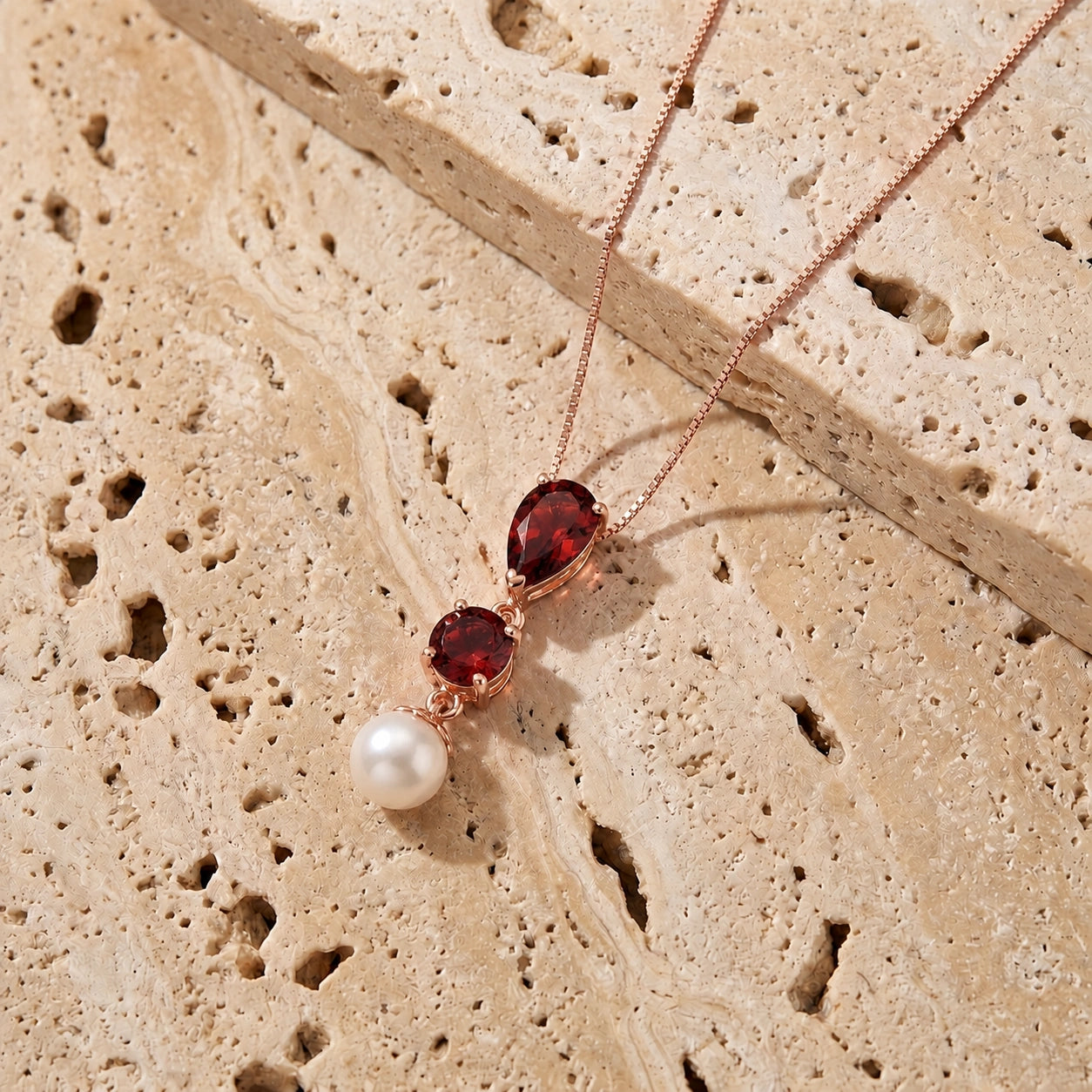 Rose Gold Atelier Necklace Garnet 10K — Domitilla