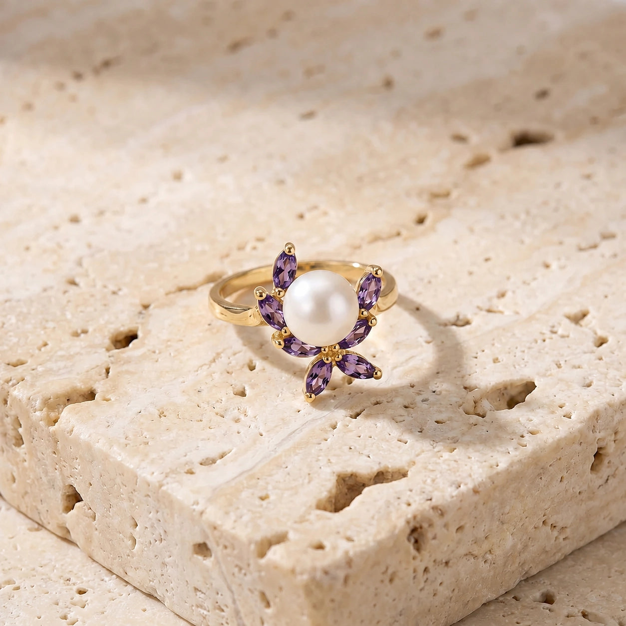Yellow Gold Pearl & Amethyst — Orsola