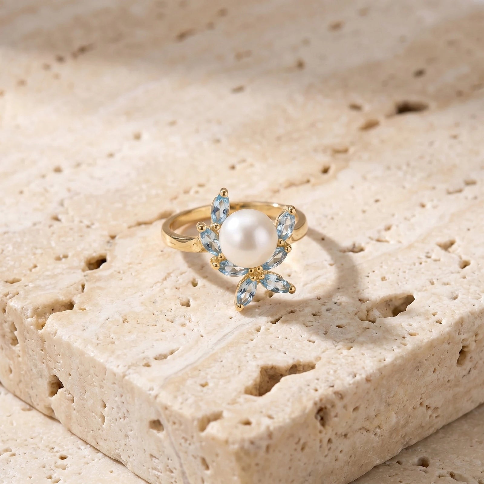 Yellow Gold Pearl & Blue Topaz — Orsola