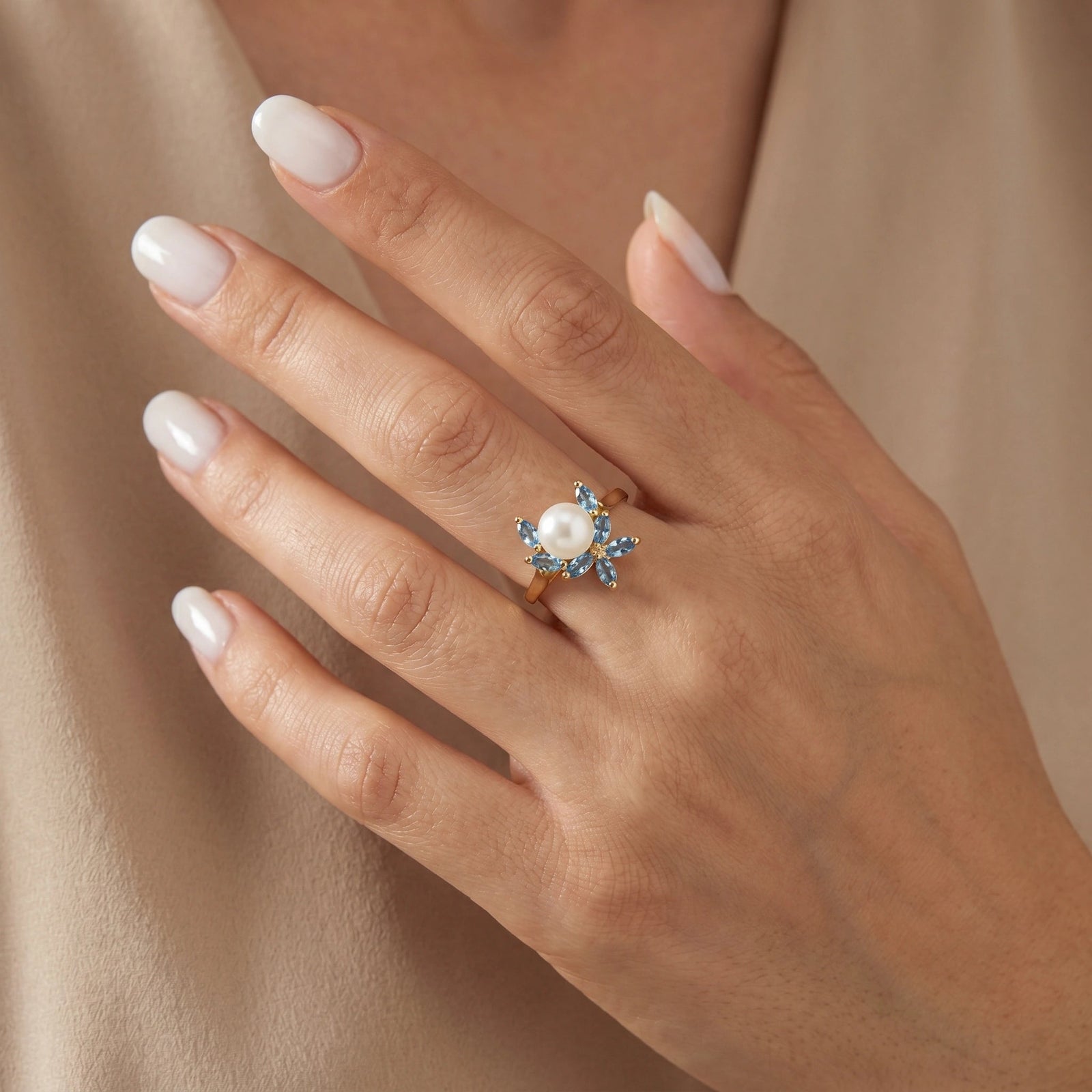 Yellow Gold Pearl & Blue Topaz — Orsola