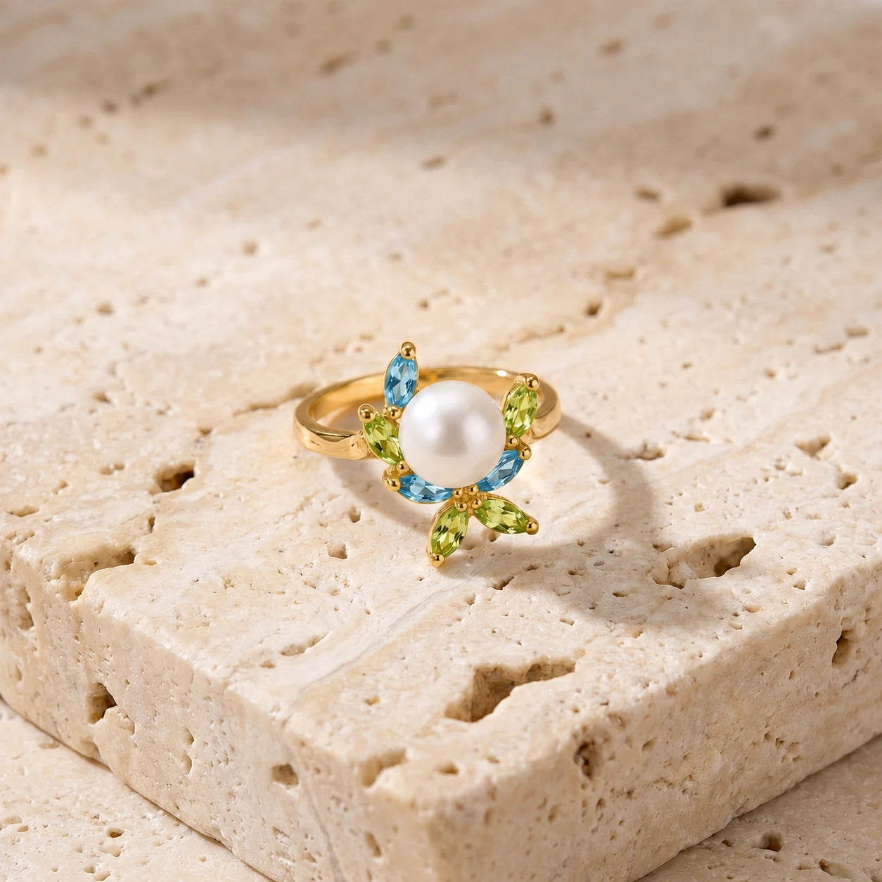 Yellow Gold Pearl & Peridot & Blue Topaz — Orsola
