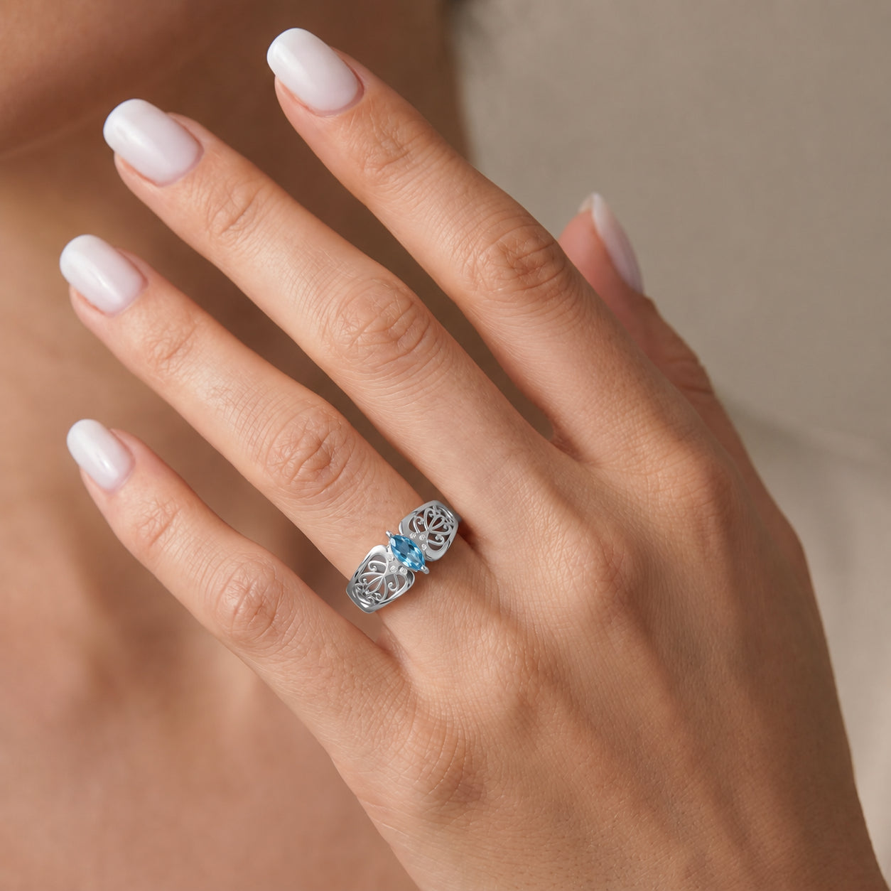 White Gold Petal Ring White Topaz 10K — Penelope