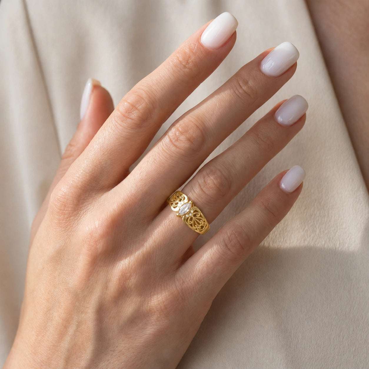 Yellow Gold Petal Ring White Topaz 10K — Penelope