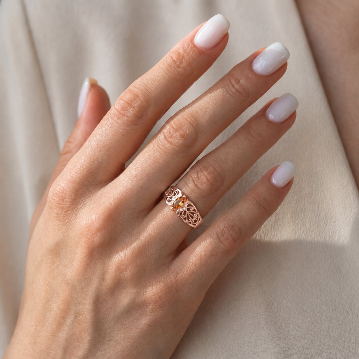 Rose Gold Petal Ring Peridot 10K — Penelope