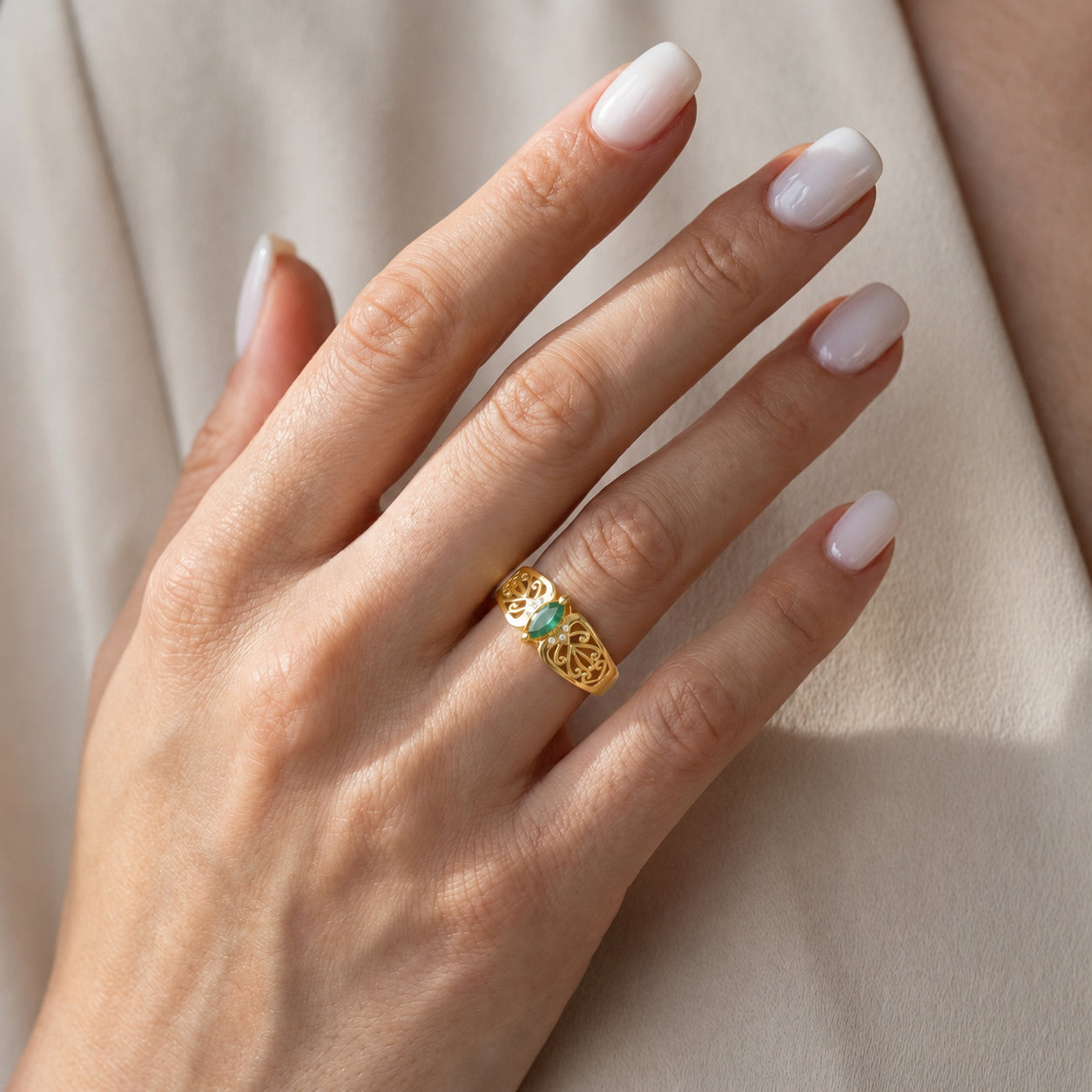 Yellow Gold Petal Ring Citrine 10K — Penelope