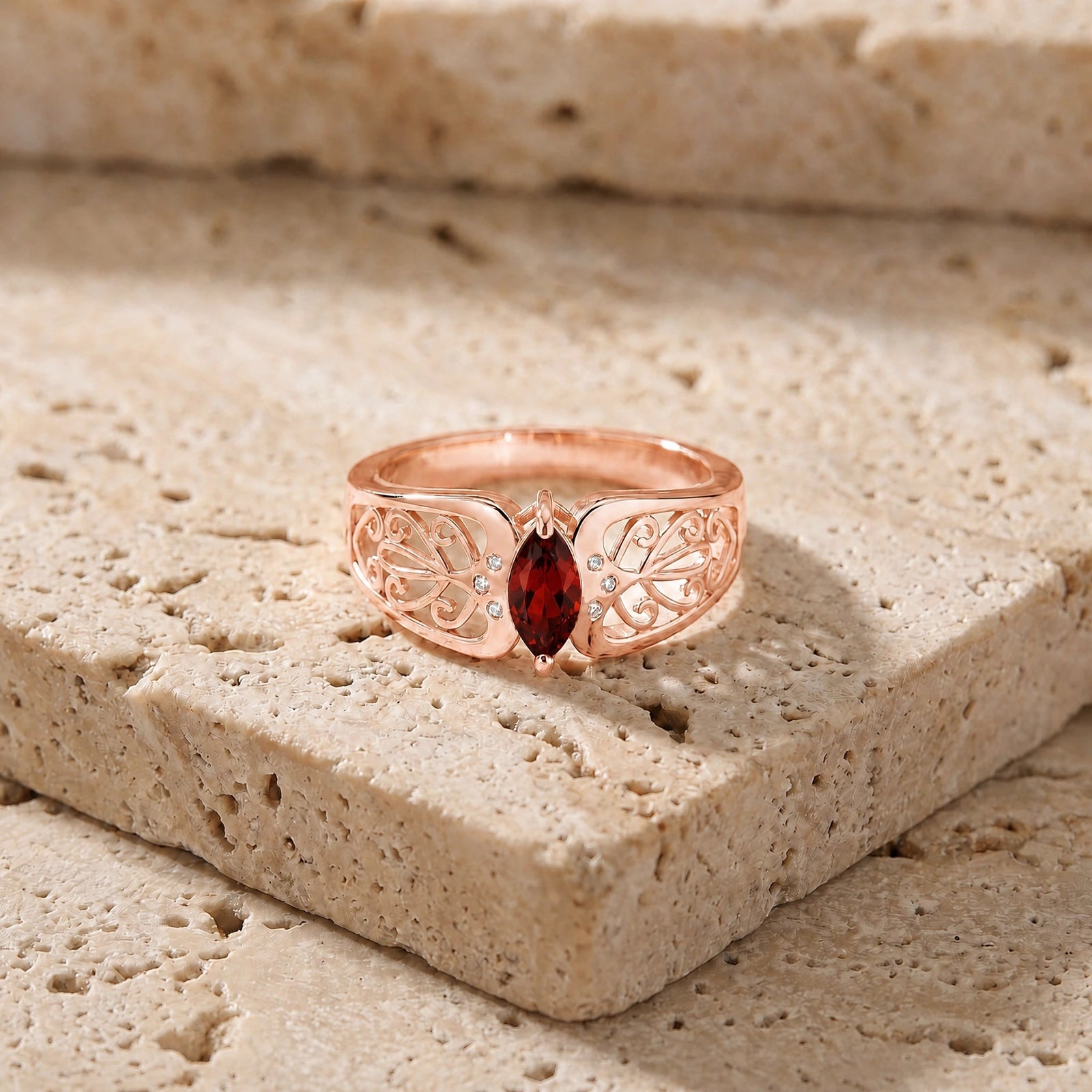 Rose Gold Petal Ring Garnet 10K — Penelope