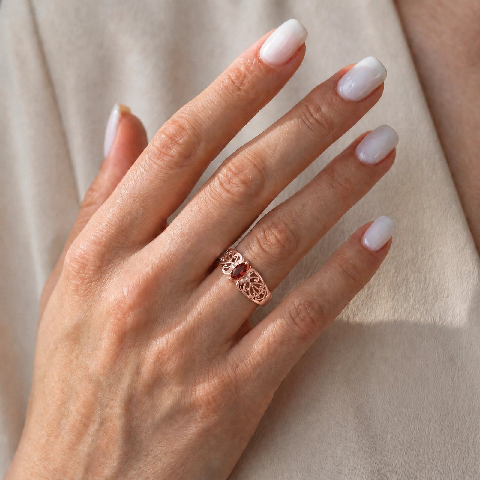 Rose Gold Petal Ring Garnet 10K — Penelope