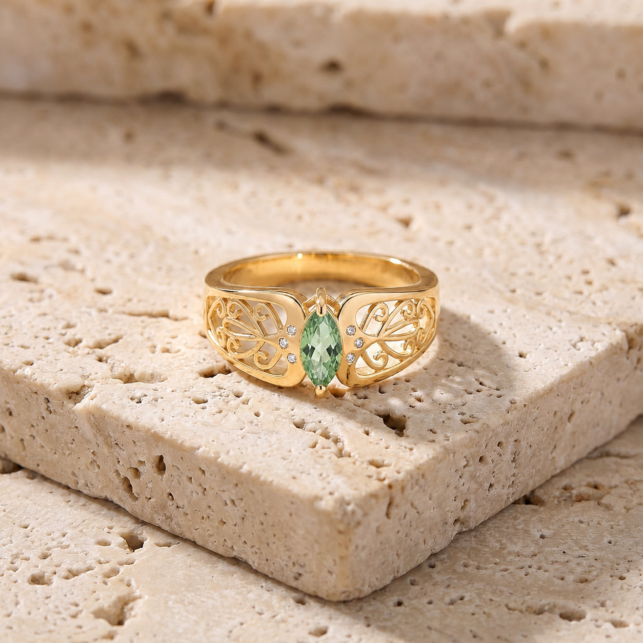 Yellow Gold Petal Ring Aquamarine 10K — Penelope