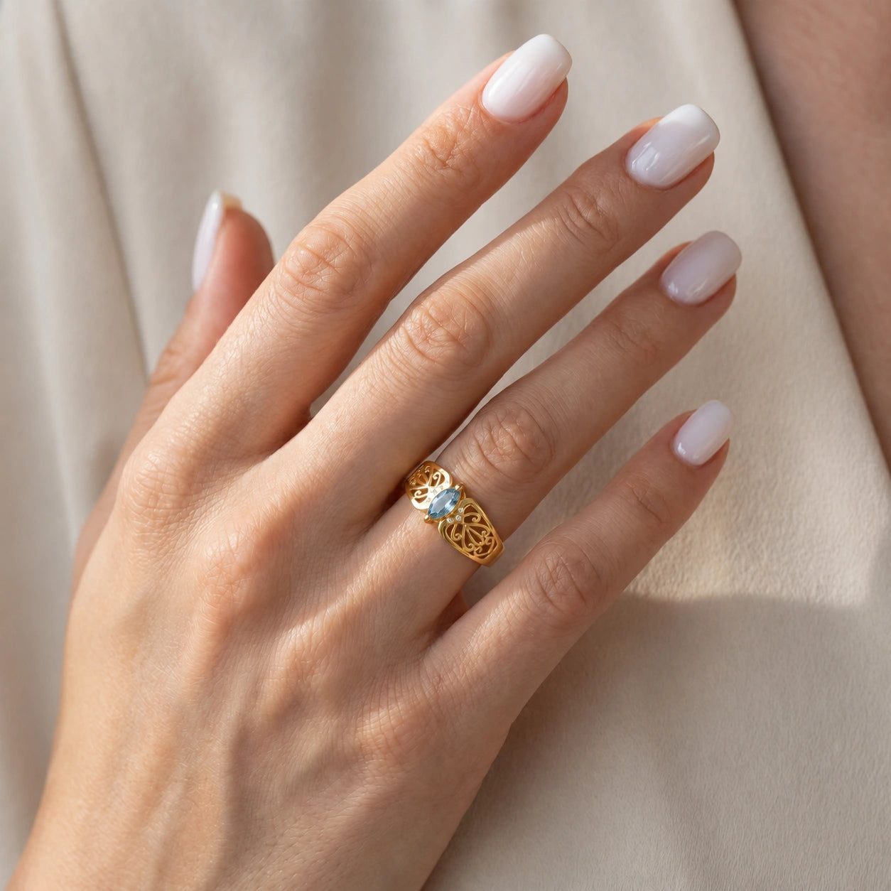 Yellow Gold Petal Ring Aquamarine 10K — Penelope