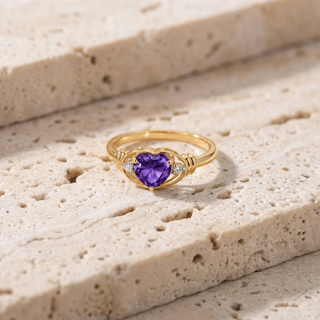 Yellow Gold Belle Ring Amethyst 10K — Pierina