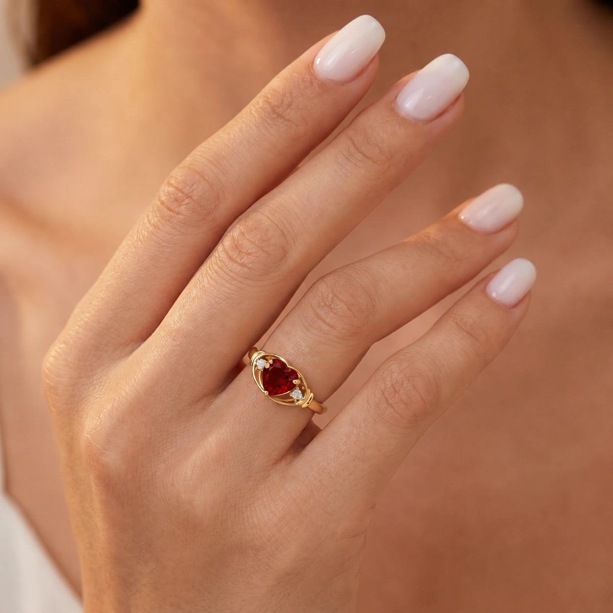 Yellow Gold Diamond & Garnet — Ortensia