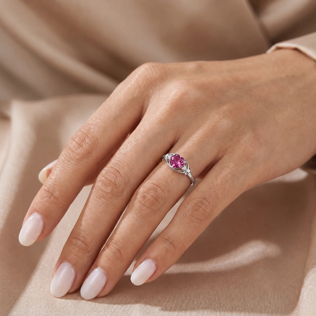 White Gold Diamond & Pink Topaz — Ortensia