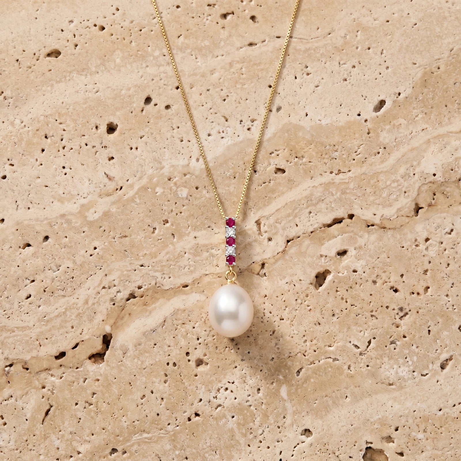 Yellow Gold Pearl & Diamond & Ruby — Ottaviana
