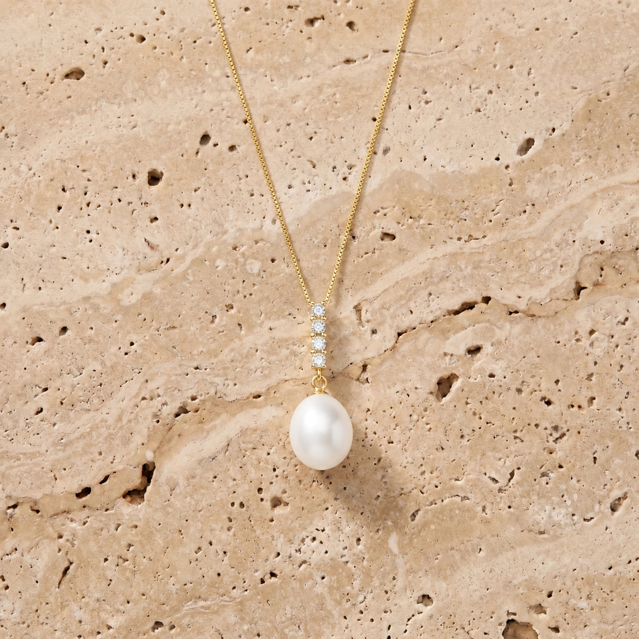 Yellow Gold Pearl & Diamond — Ottaviana