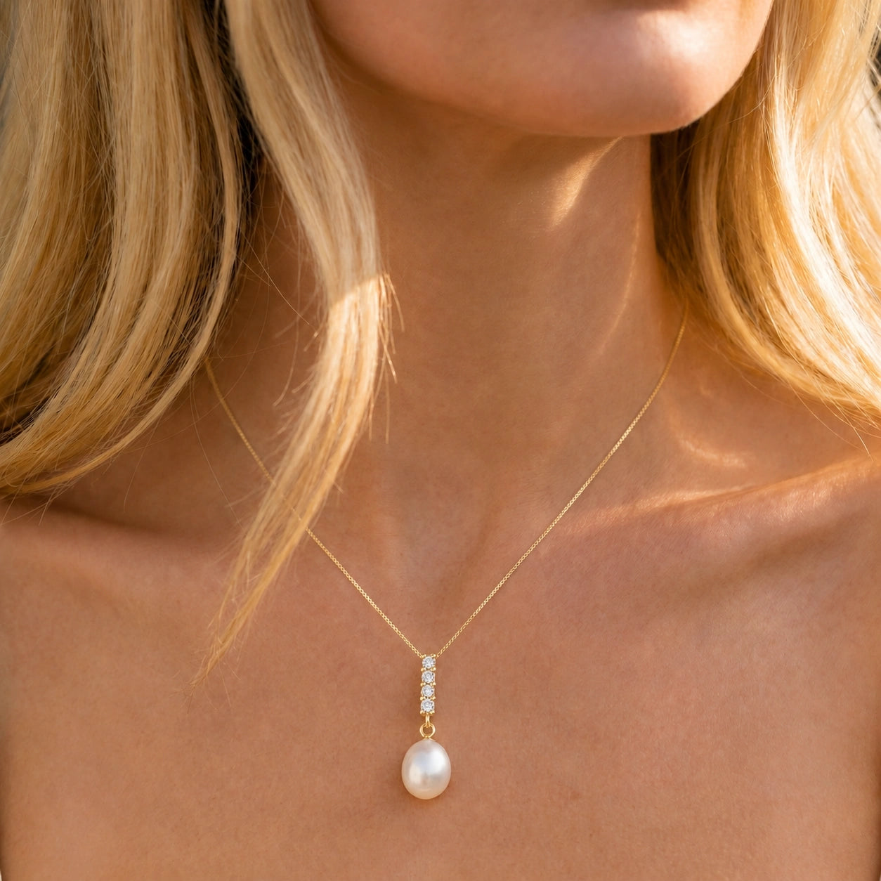 Yellow Gold Pearl & Diamond — Ottaviana