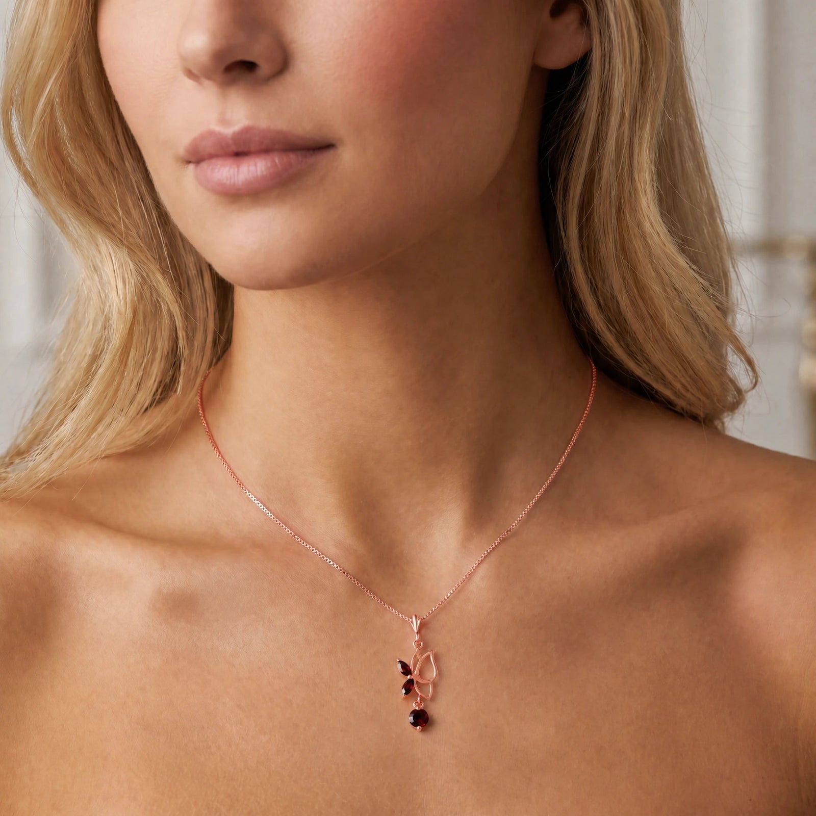 Rose Gold Garnet — Palmina