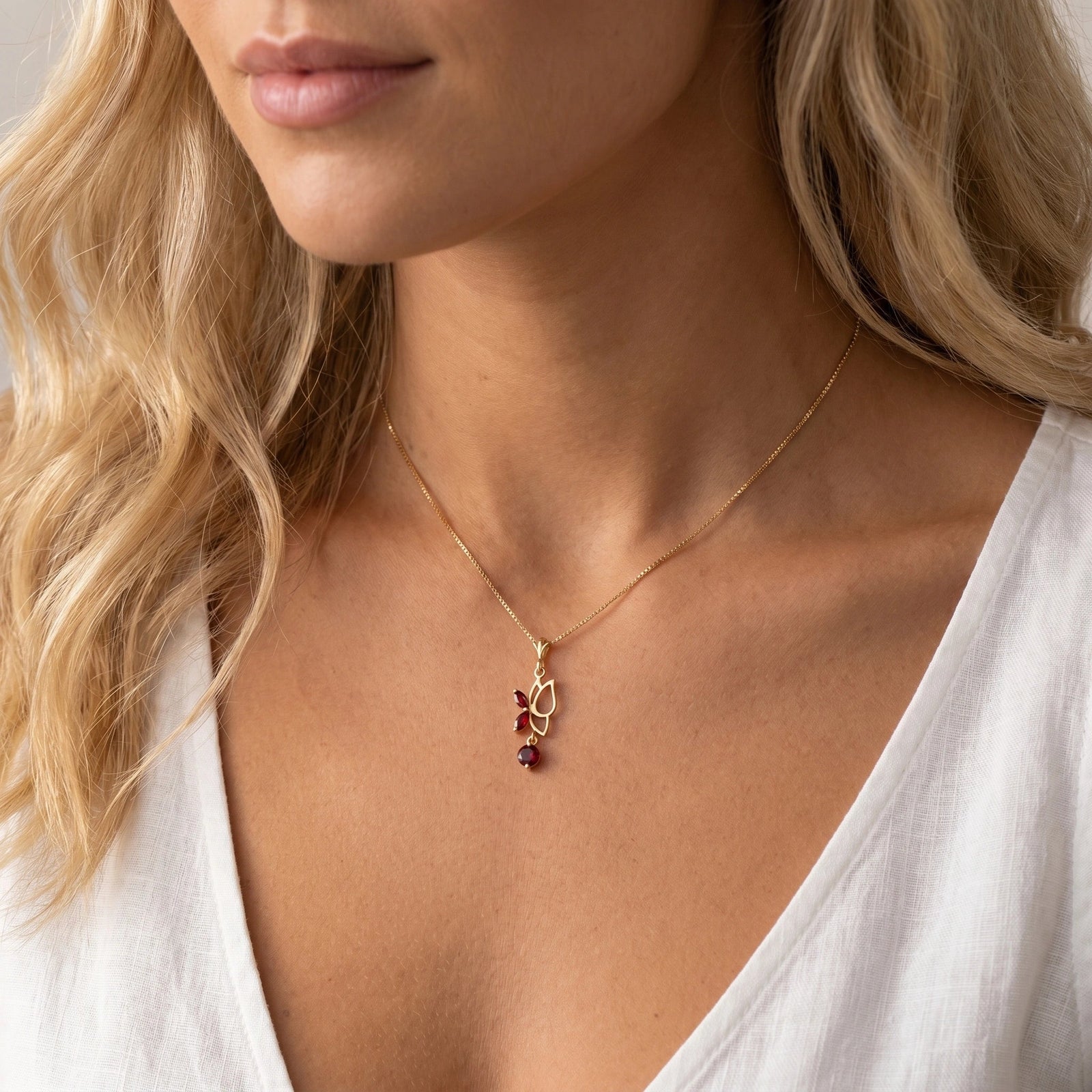 Yellow Gold Garnet — Palmina