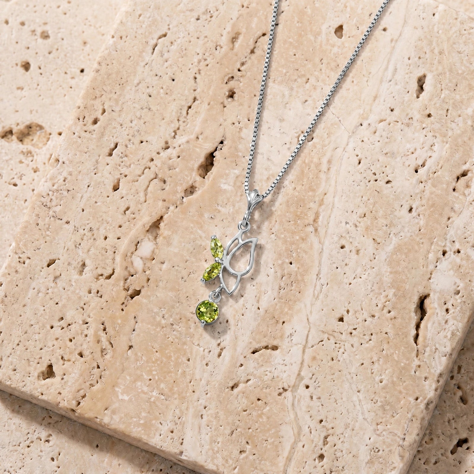 White Gold Peridot — Palmina