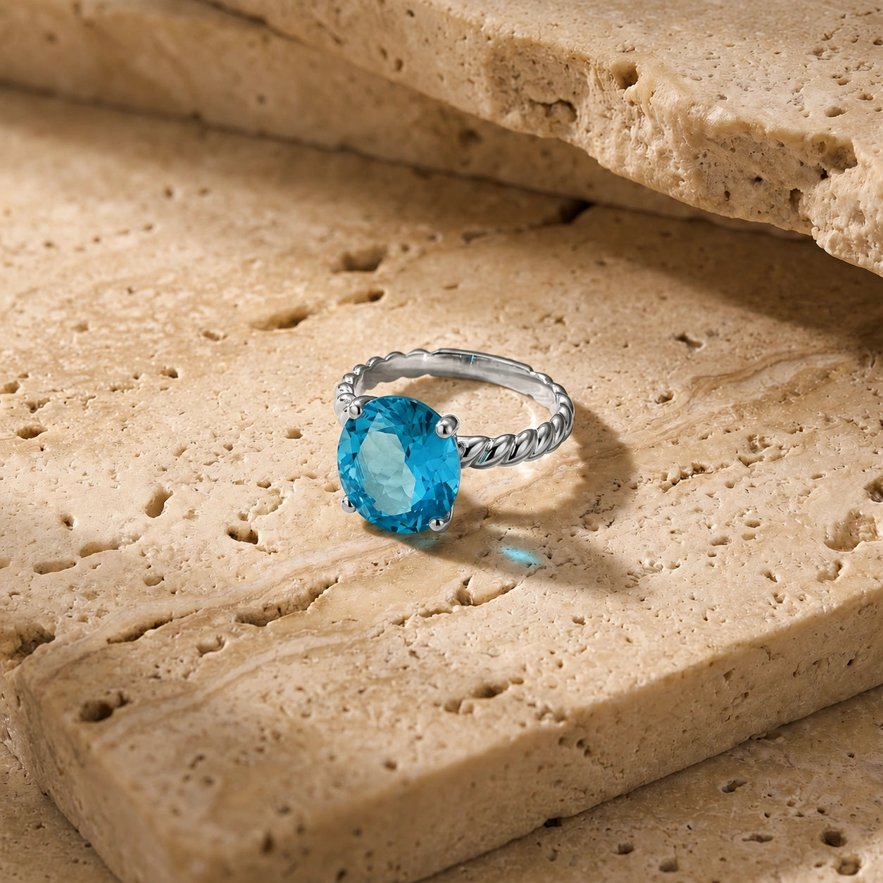 White Gold Blue Topaz — Palmira