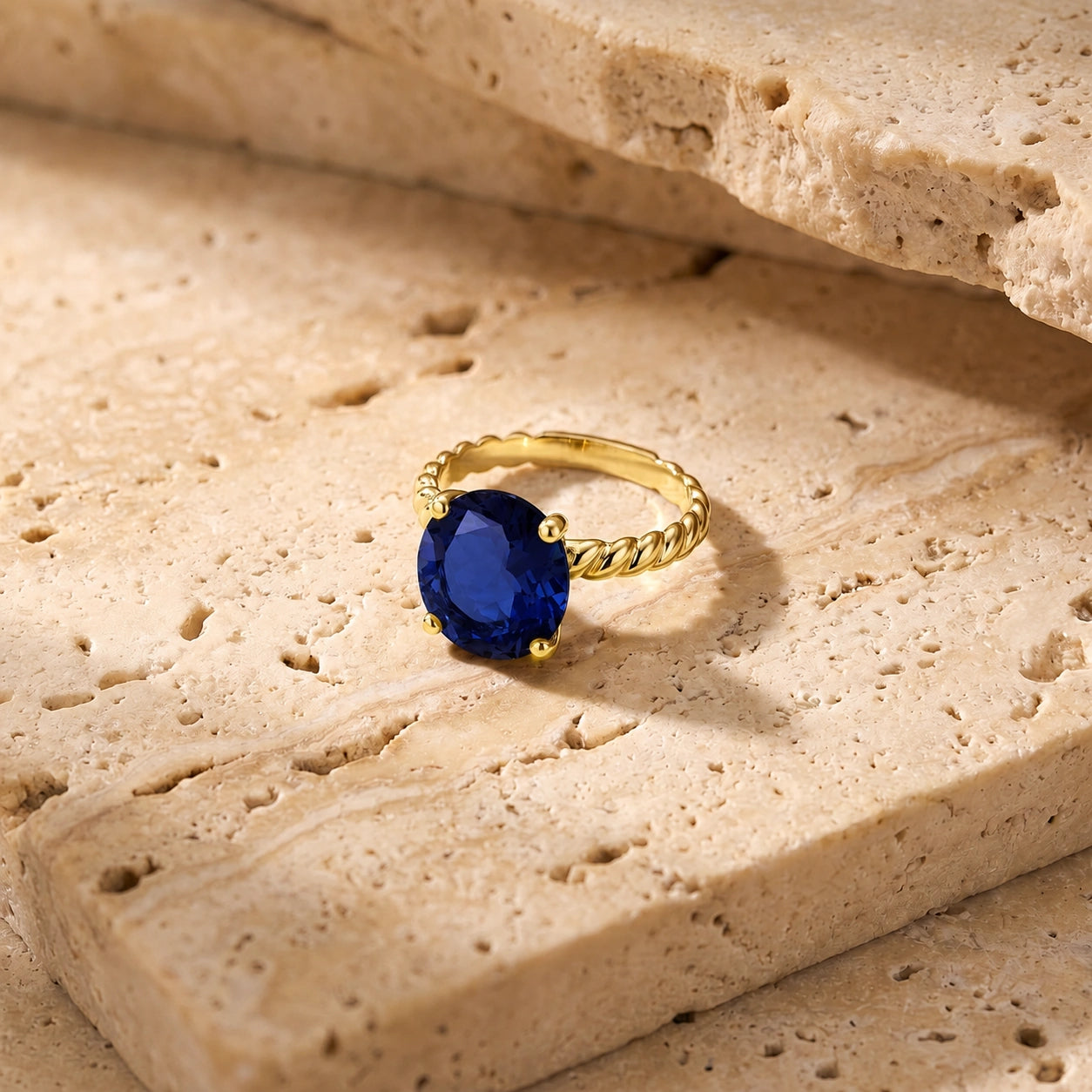 Yellow Gold Sapphire — Palmira