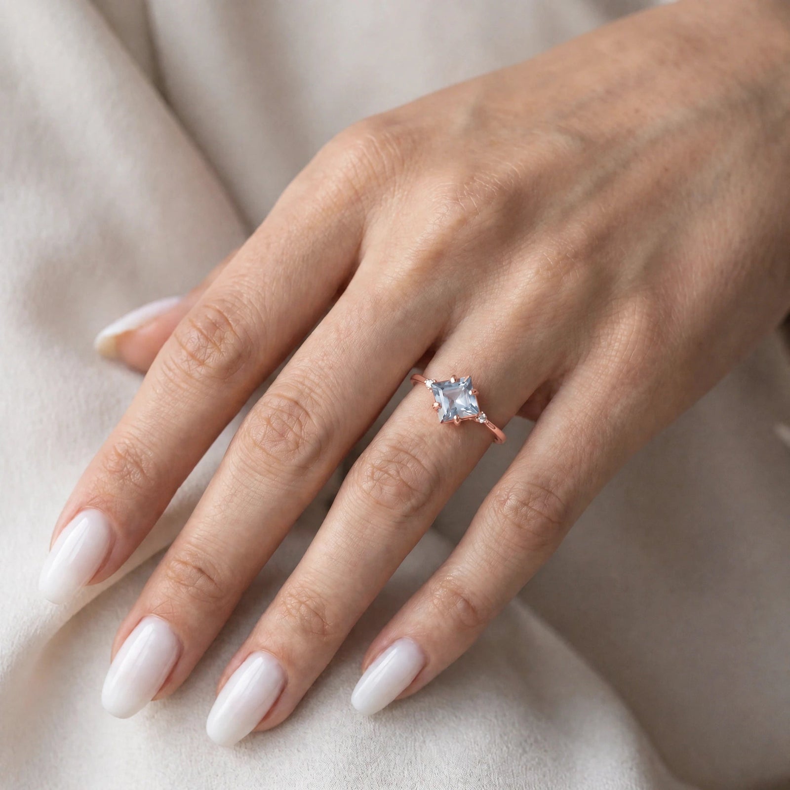 Rose Gold Belle Ring Aquamarine 10K — Luciana