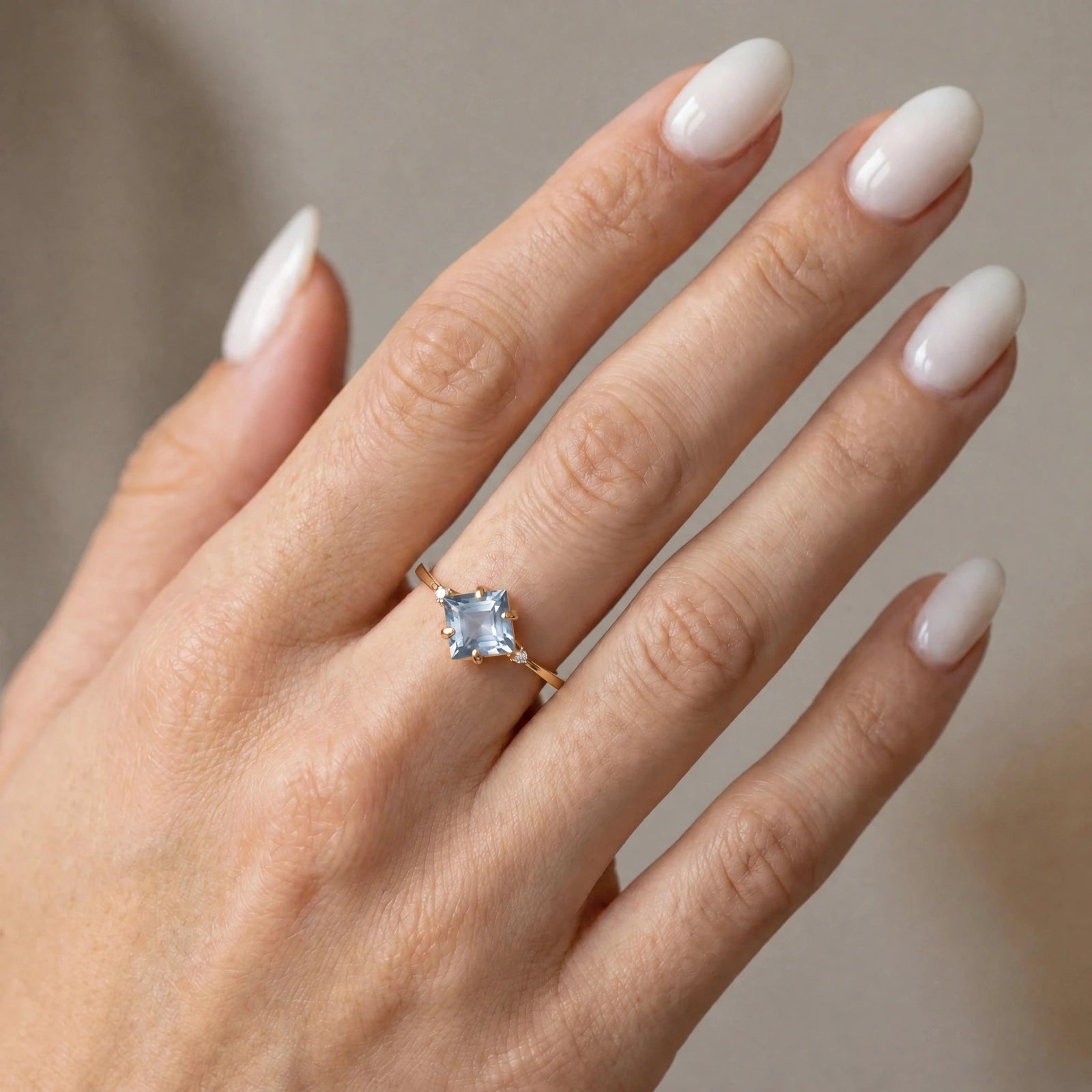 Yellow Gold Belle Ring Aquamarine 10K — Luciana