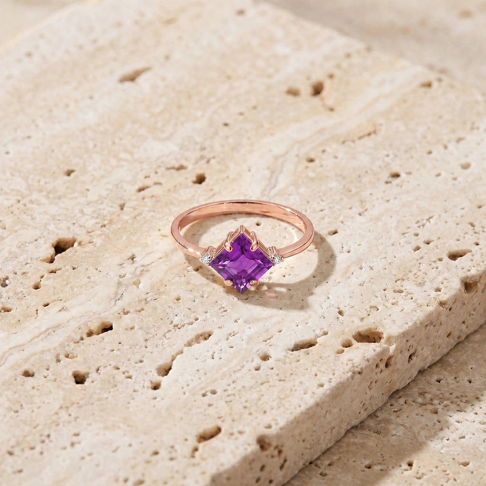 Rose Gold Belle Ring Amethyst 10K — Luciana