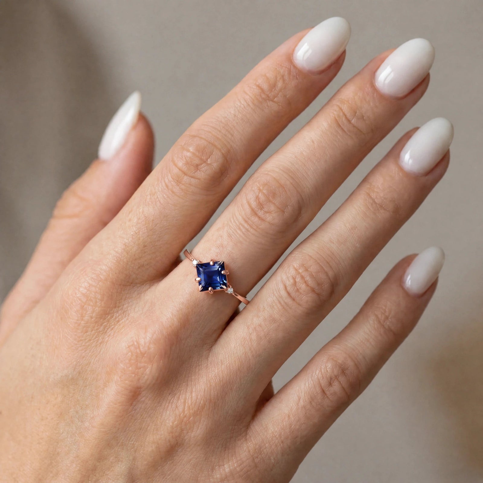 Rose Gold Belle Ring Sapphire 10K — Luciana