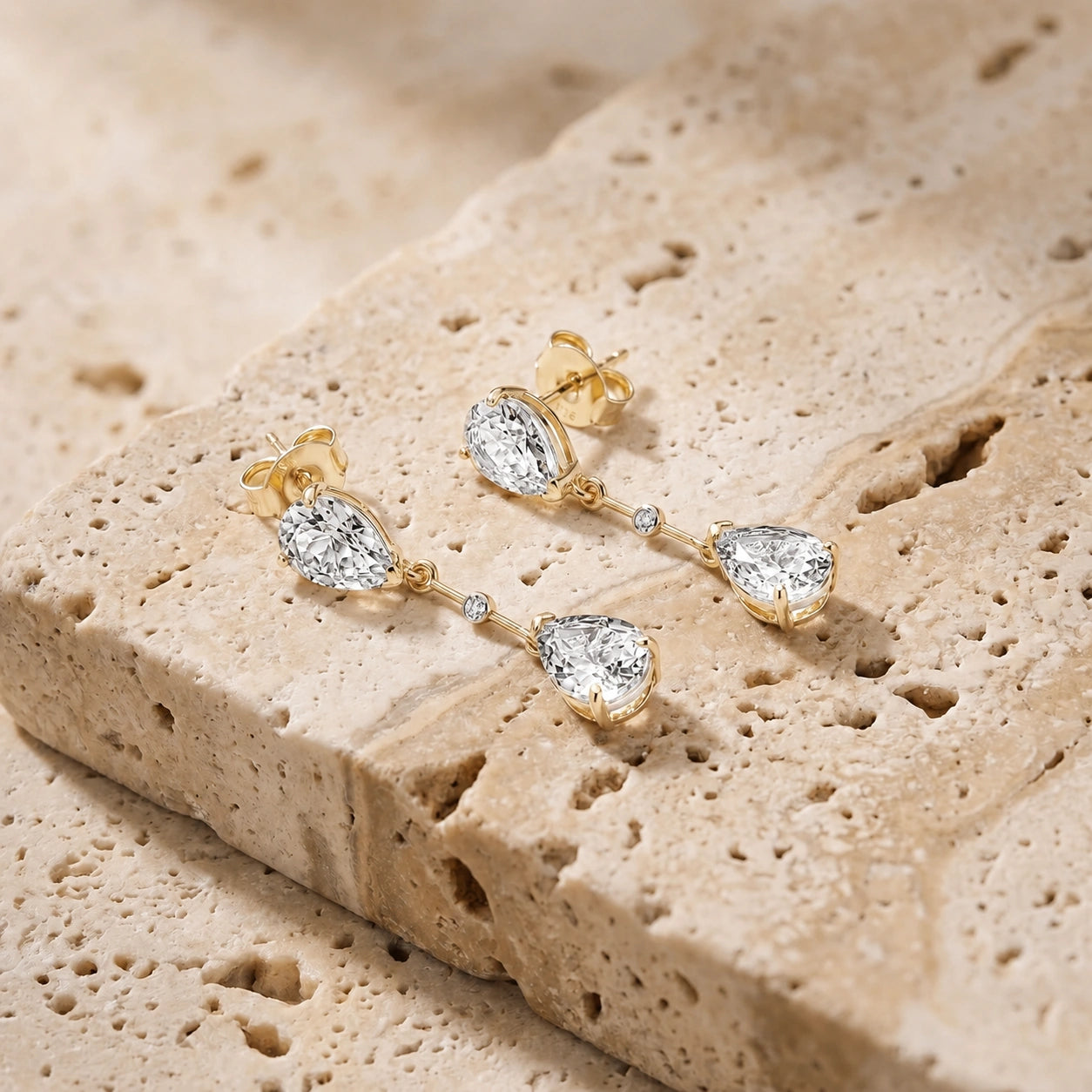 Yellow Gold Heritage Earrings White Topaz 10K — Paola