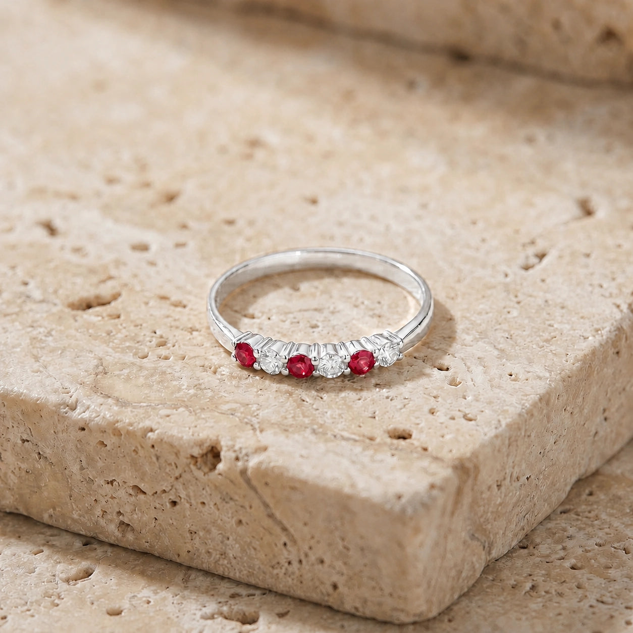White Gold Ring Ruby 10K — Paola
