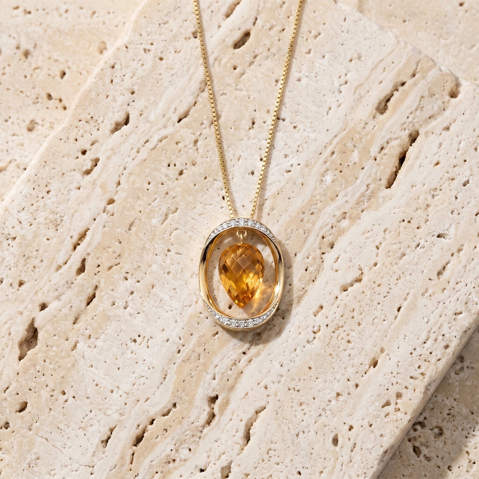 Yellow Gold Pendant Necklace Citrine 10K — Tecla