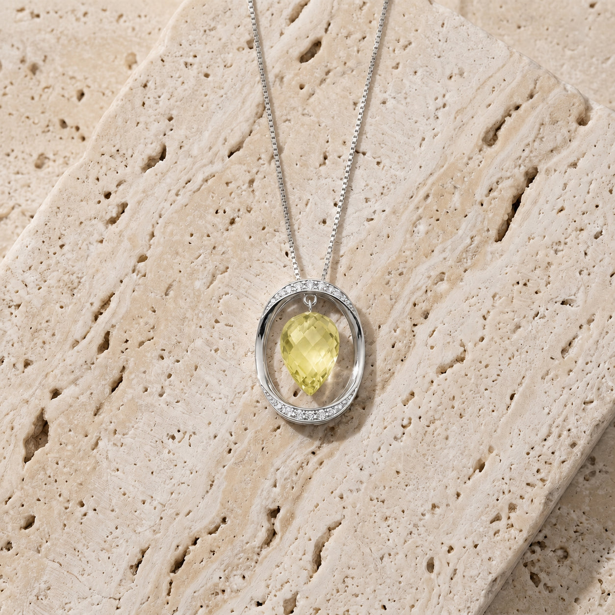 White Gold Pendant Necklace Ruby 10K — Tecla