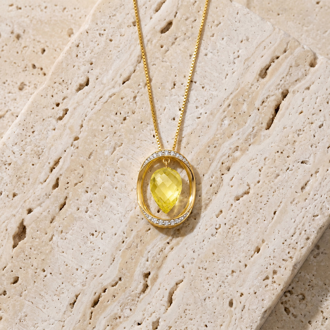 Yellow Gold Pendant Necklace Ruby 10K — Tecla