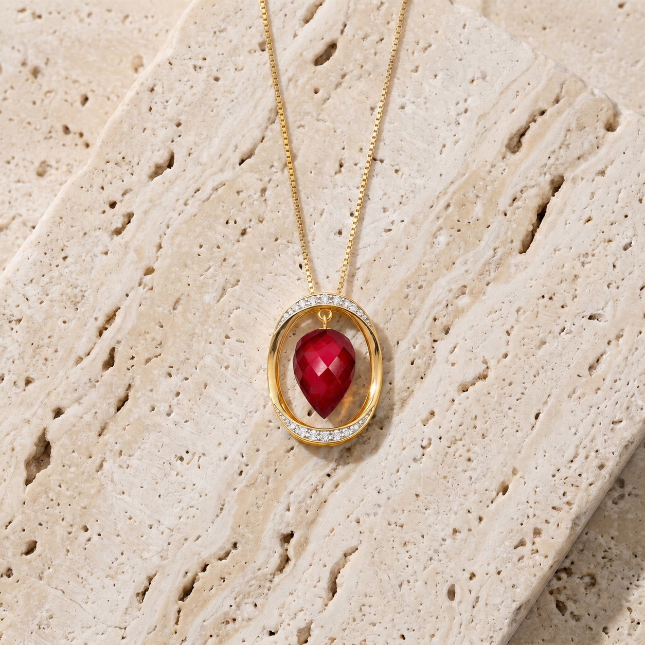 Yellow Gold Pendant Necklace Sapphire 10K — Tecla