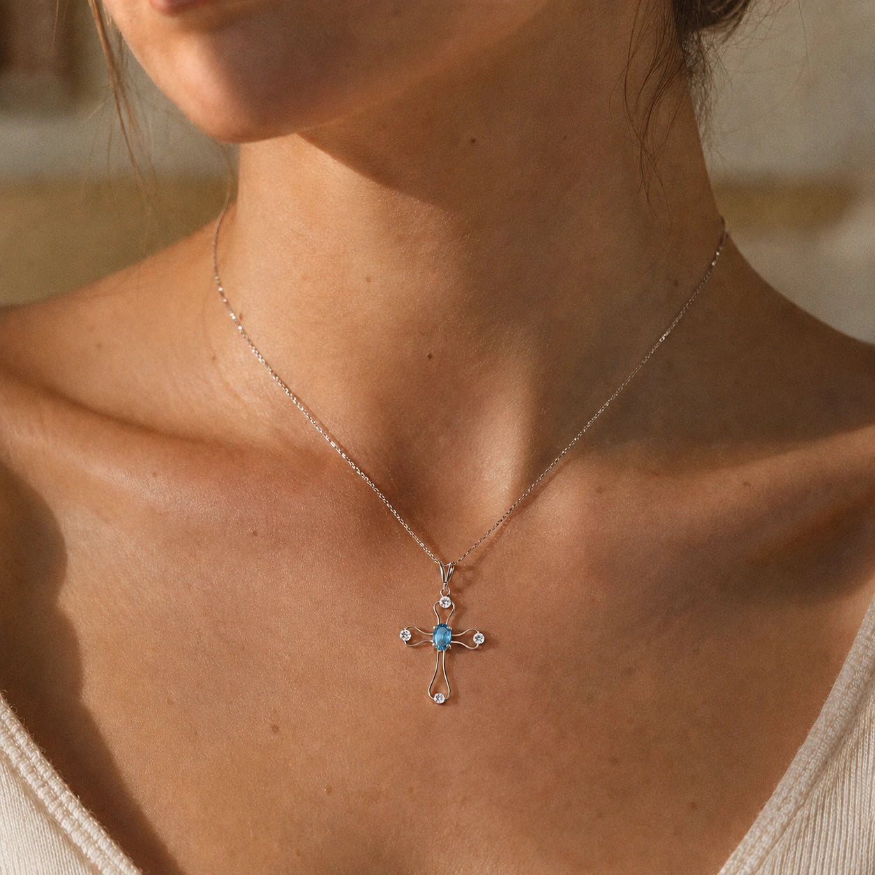 White Gold Rose Pendant Necklace Blue Topaz 10K — Pia