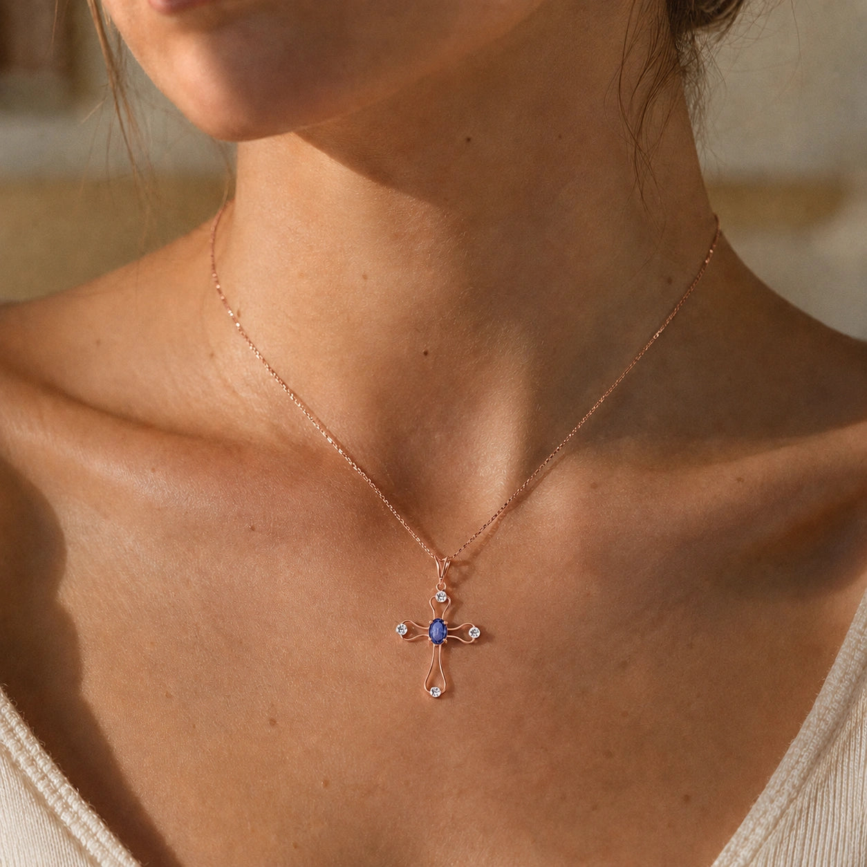 Rose Gold Rose Pendant Necklace Tanzanite 10K — Pia