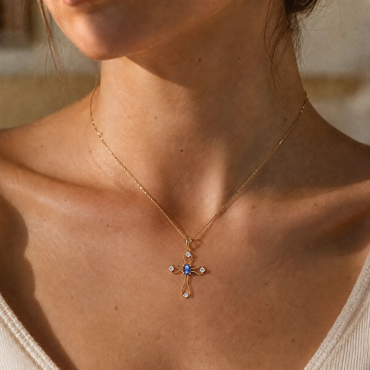 Yellow Gold Rose Pendant Necklace Tanzanite 10K — Pia