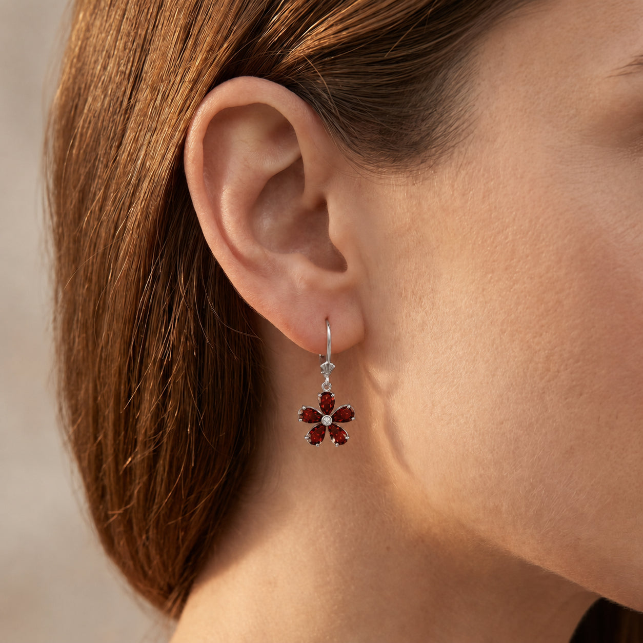 White Gold Belle Earrings Emerald 10K — Celeste