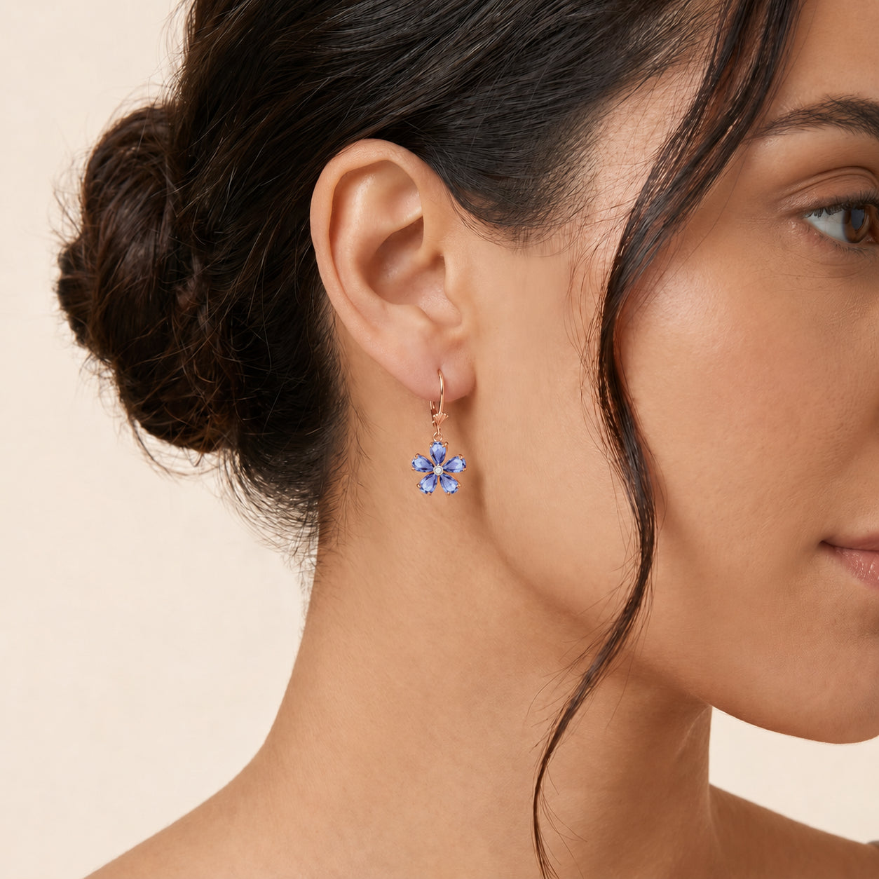 Rose Gold Belle Earrings Garnet 10K — Celeste