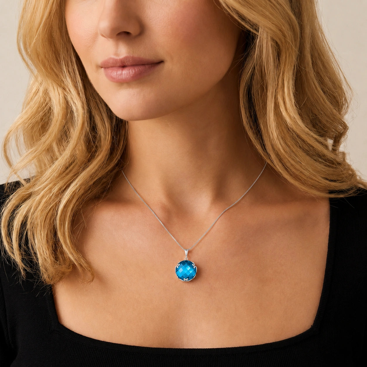 White Gold Grace Pendant Necklace Blue Topaz 10K — Fabrizia