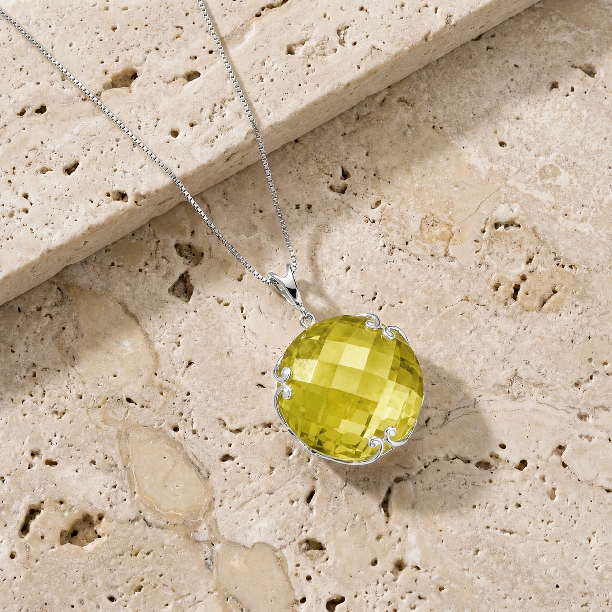 White Gold Grace Pendant Necklace Lemon Quartz 10K — Fabrizia