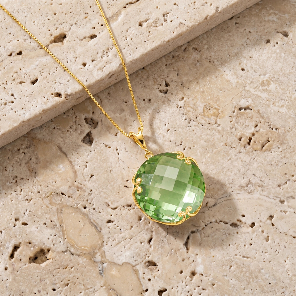 Yellow Gold Grace Pendant Necklace Green Amethyst 10K — Fabrizia