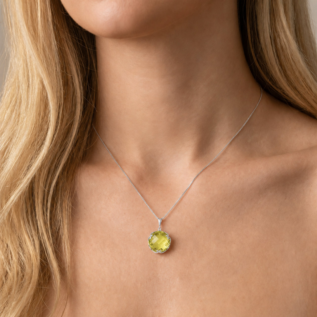 White Gold Grace Pendant Necklace Ruby 10K — Fabrizia