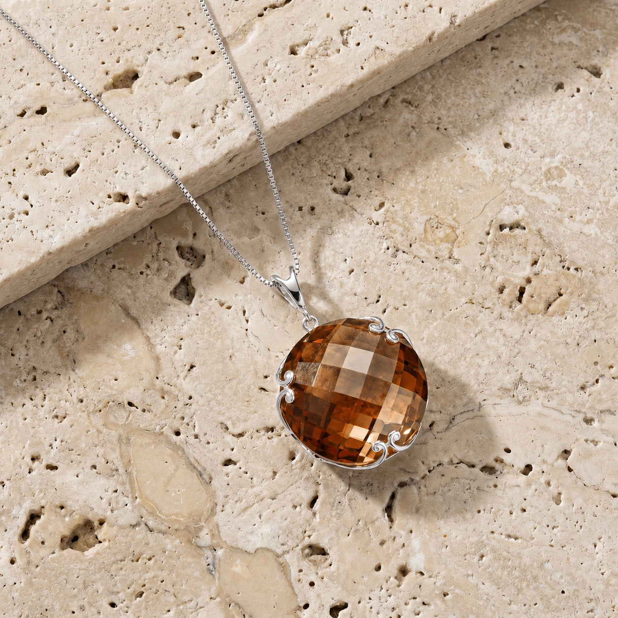 White Gold Grace Pendant Necklace White Topaz 10K — Fabrizia